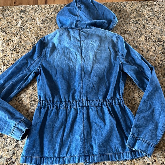 Ashley Denim chambray utility jacket - Picture 2 of 8